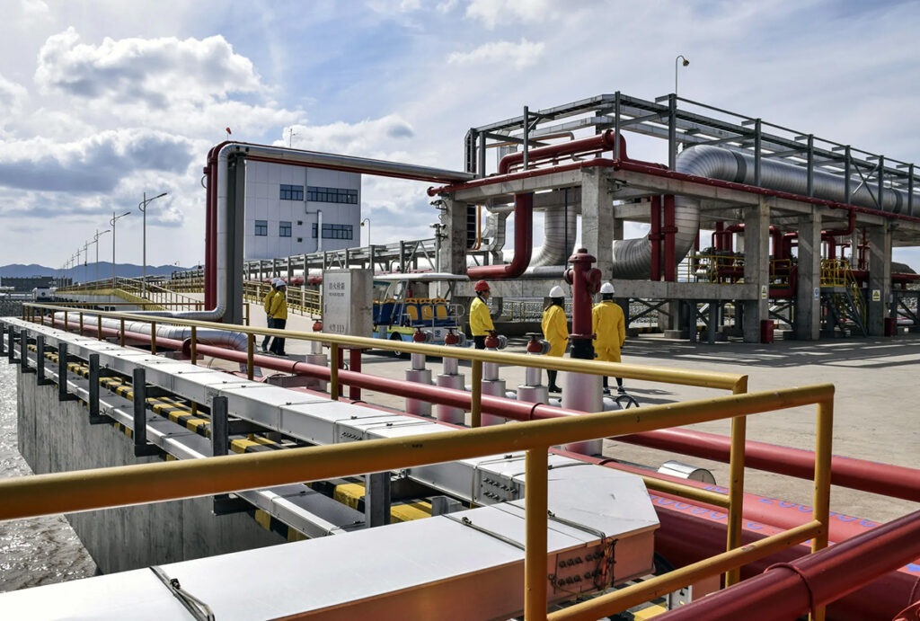 a liquefied natural gas terminal on zhoushan island, china. photographer qilai shen bloomberg 1200x810