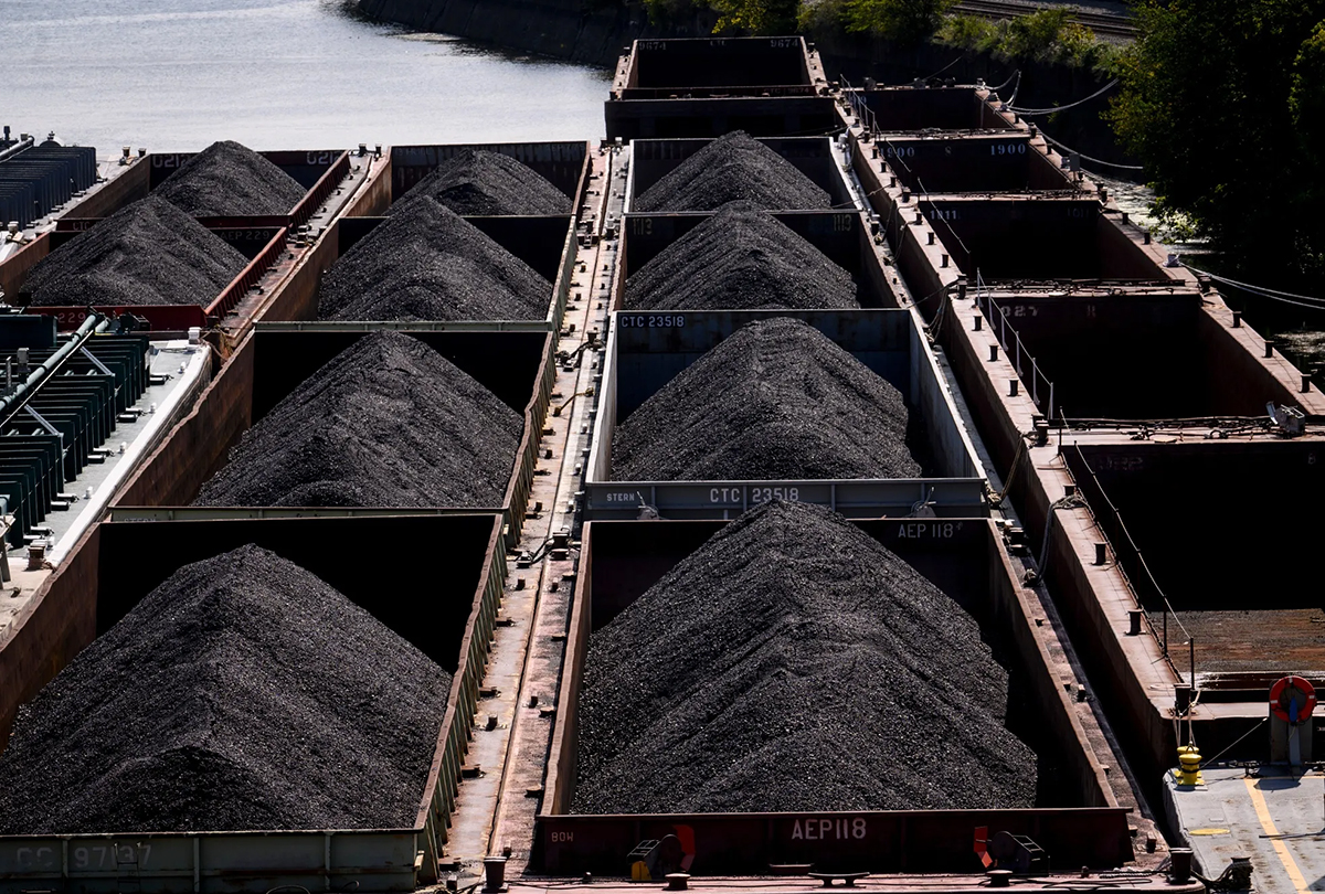 coal on barges in pittsburgh 1200x810