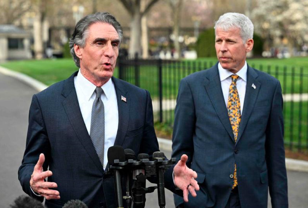 doug burgun chris wright 1200x810