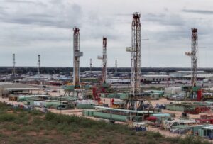 drilling rigs in storage in odesa 1200x810