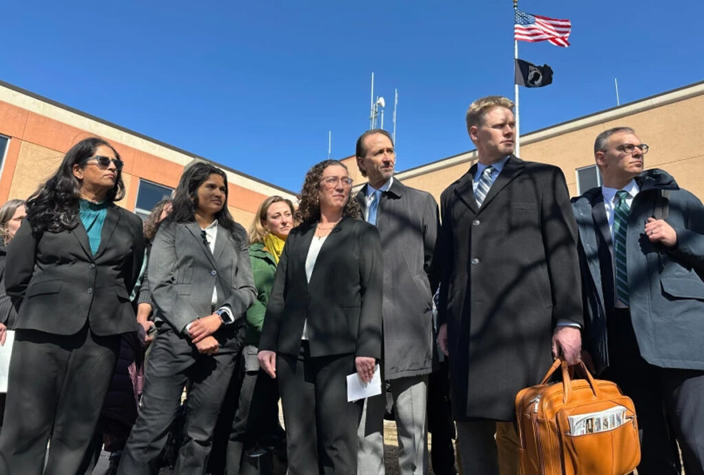greenpeace leaders and attorneys mortonm county courthouse 1200x810