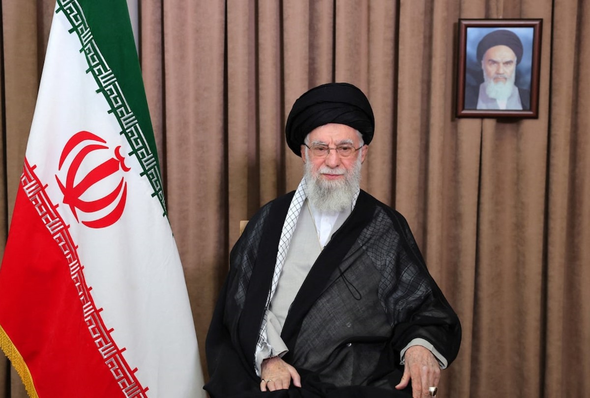 iran ali khamenei 1200x810
