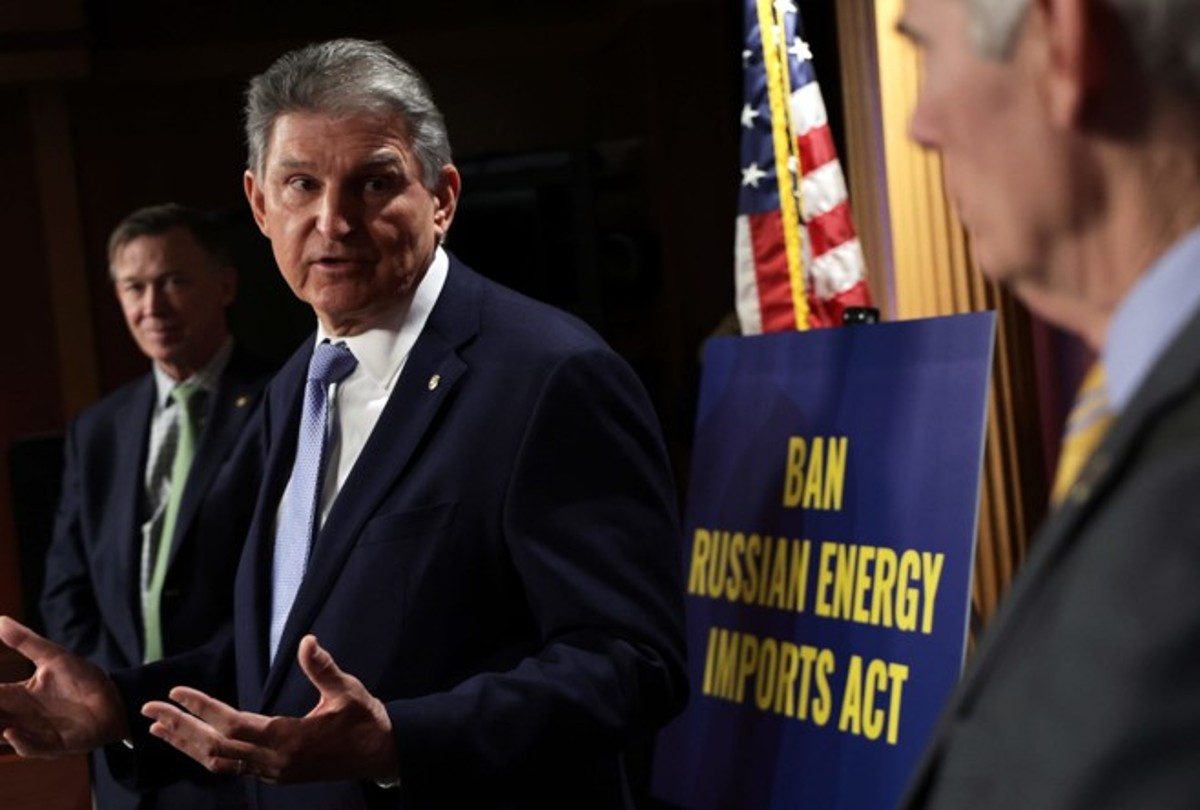 joe manchin capitol hill cec 1200x810