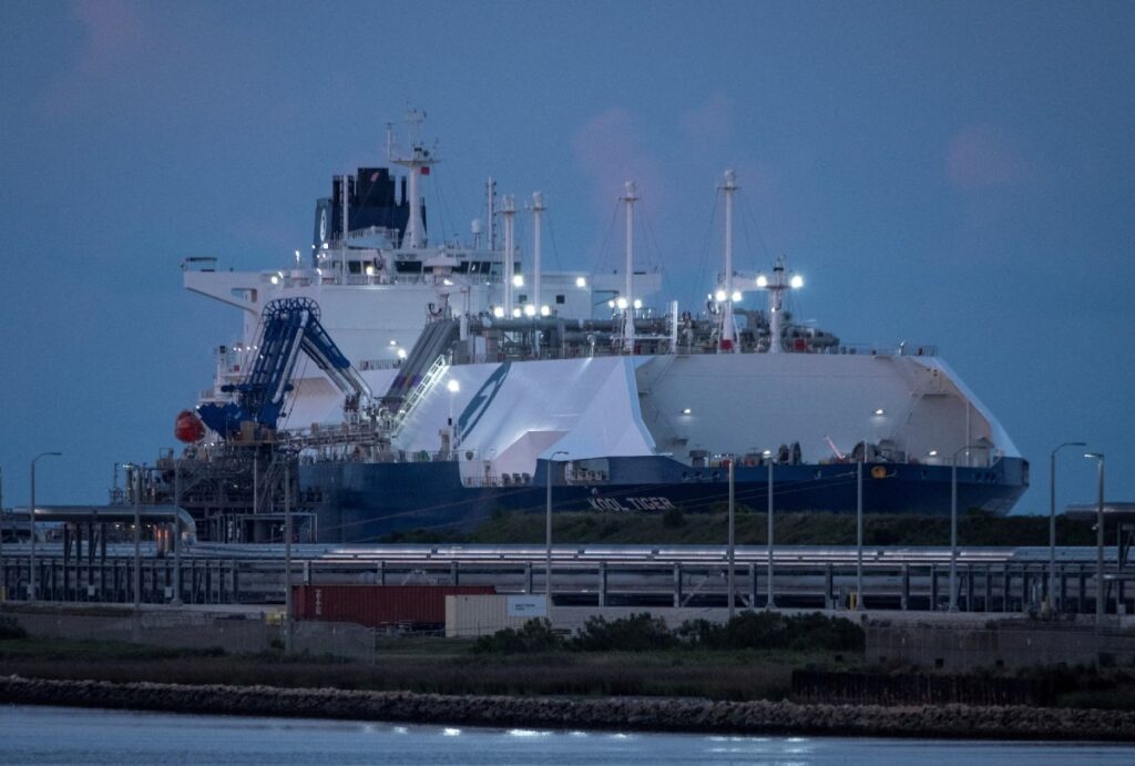 lng tanker kool tiger 1200x810