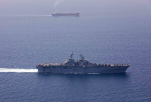 uss kearsarge (lhd 3) transits the strait of hormuz.