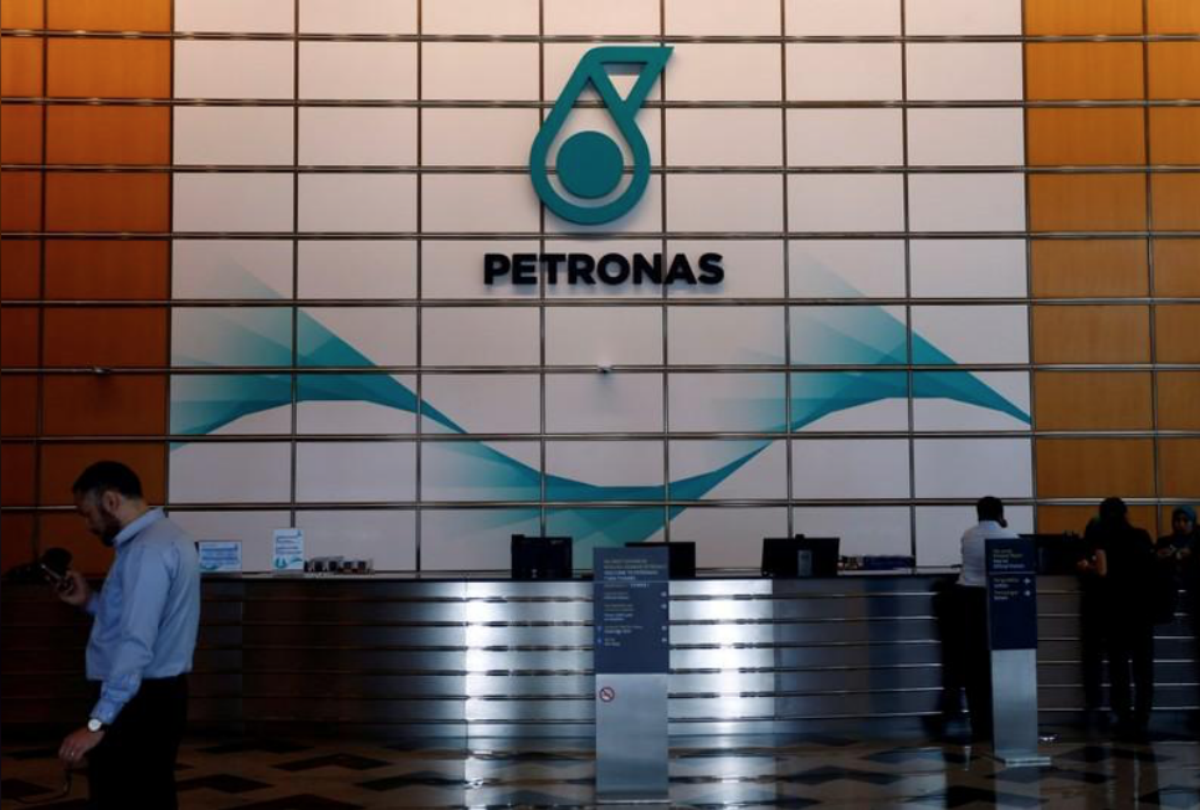 FILE PHOTO - A Petronas logo at their office in Kuala Lumpur, Malaysia August 15, 2017. REUTERS/Lai Seng Sin