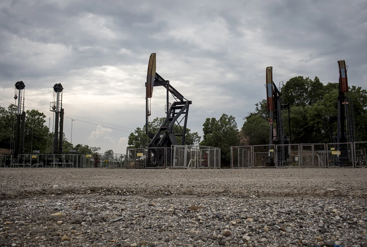 pumpjacks in colombia 1200x810