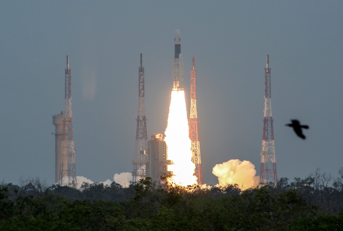 rocket helium 1200x810