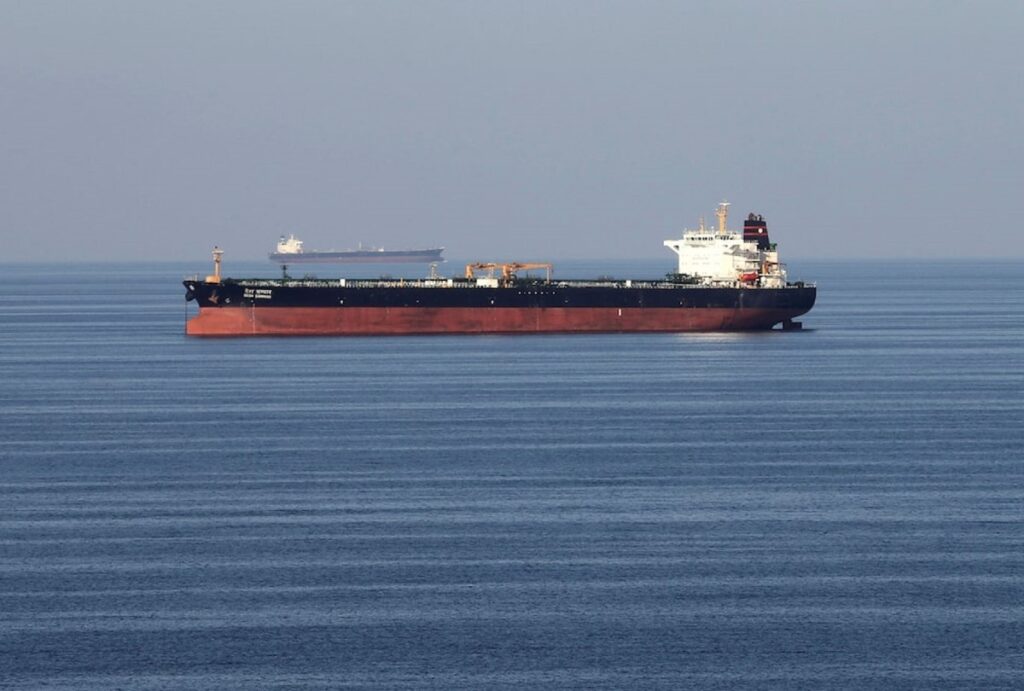 strait of homuz tankers 1200x810
