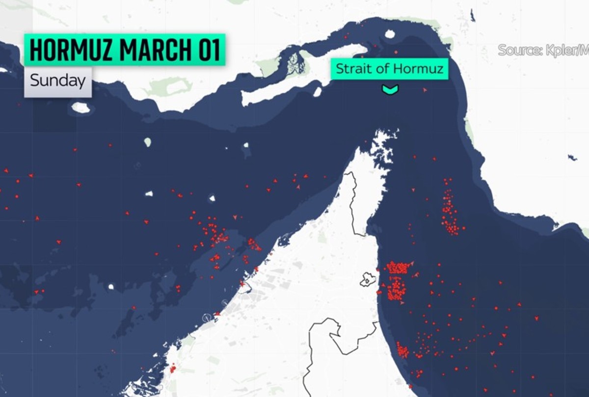 strait of hormuz march 1 2026 1200x810