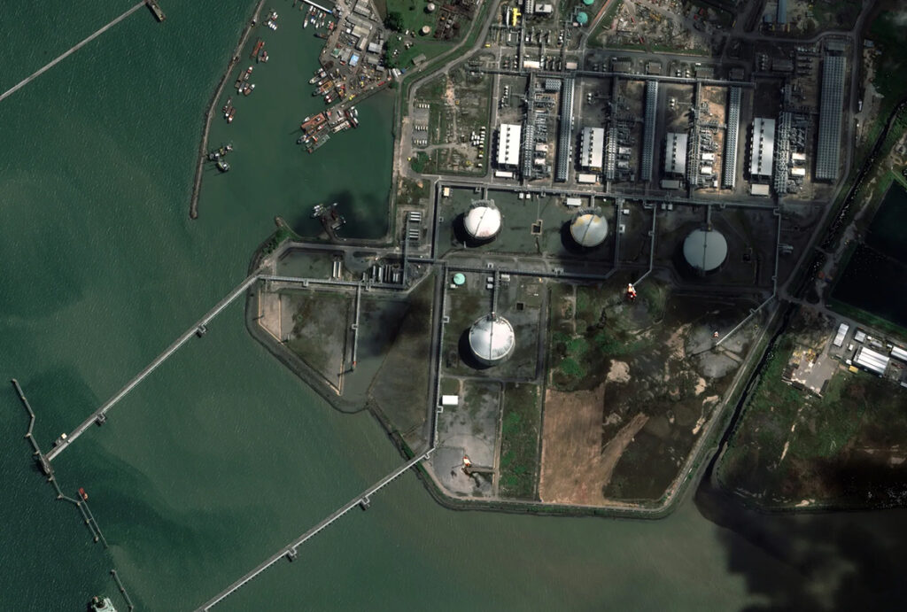 the atlantic lng liquefaction plant in point fortin, trinidad 1200x810