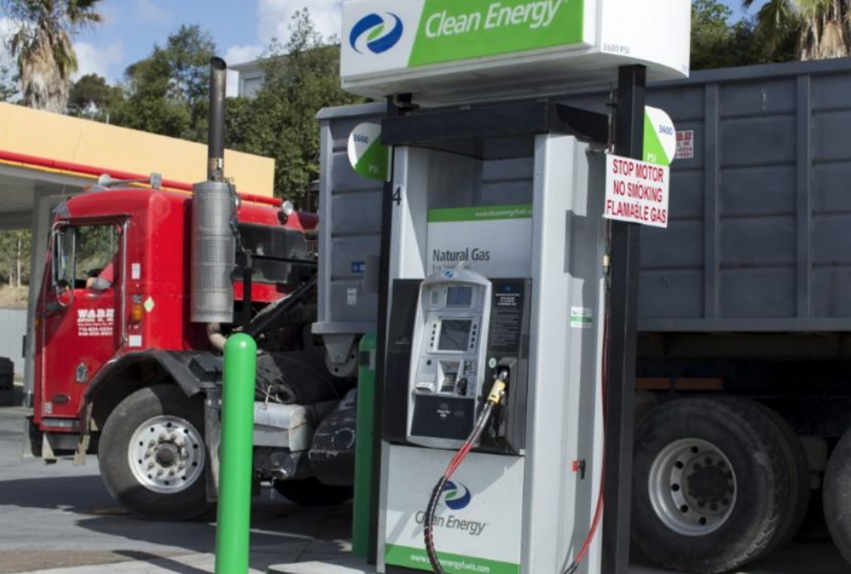 FILE PHOTO: After filling the tank a truck leaves a natural gas station in San Diego, California November 3, 2015. REUTERS/Mike Blake
