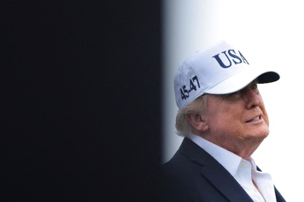 trump in ireland 1200x81`0