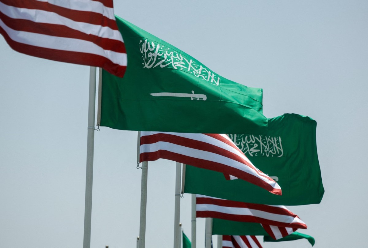 us saudi falgs 1200x810