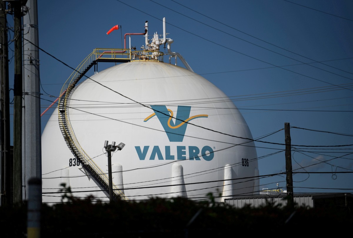 valero refinery 1200x810 jan 26 2023